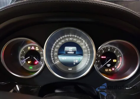 2016 Mercedes-Benz Cls 550 4Matic z USA, uszkodzony, nr VIN WDDLJ9BB9GA167741